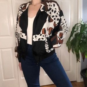 colorblock cheetah detail light windbreaker